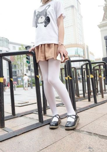 人妻丰满熟妇av无码区免费蜜_日韩成人在线