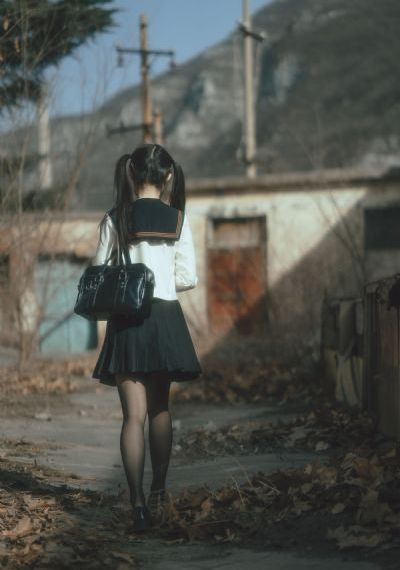 夜夜爱视频_1080完整在线观看