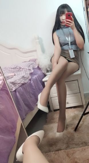 美女大胸无遮挡被男生摸视频_在线观看电视剧