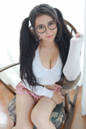 体育老师抱着我展示一节课_BD英语神马影院在线