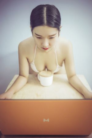 野花香视频在线观看_BD国语免费观看电视剧