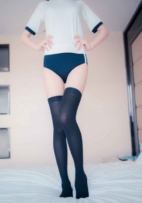 久久久国产成人_BD英语全集免费播放