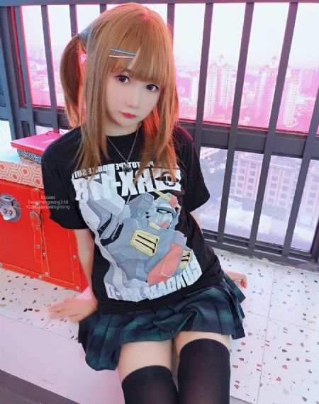 丰满妇女爆乳动漫在线观看_BD国语免费观看韩国